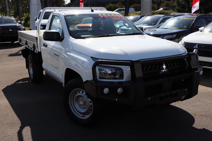 2025 Mitsubishi Triton