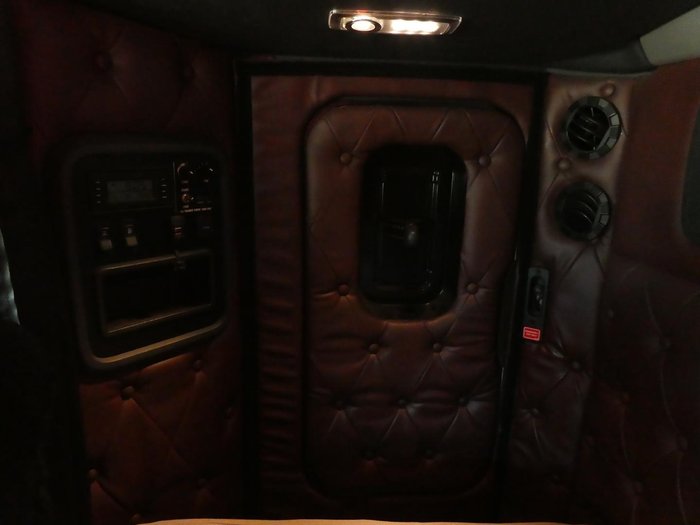 2019 Kenworth T610 Sar BLUE