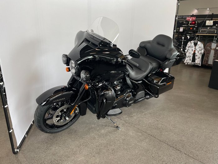 2024 Harley-davidson FLHTK ULTRA LIMITED Vivid Black