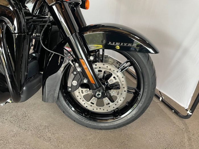 2024 Harley-davidson FLHTK ULTRA LIMITED Vivid Black