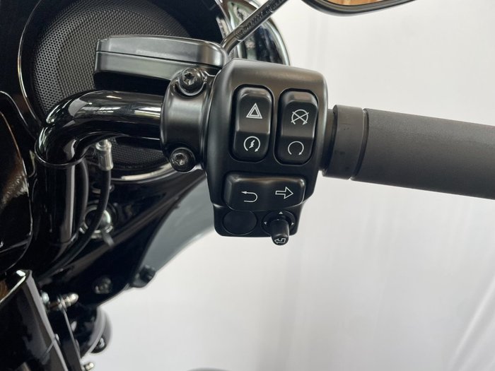 2024 Harley-davidson FLHTK ULTRA LIMITED Vivid Black