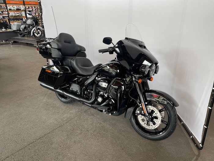 2024 Harley-davidson FLHTK ULTRA LIMITED Vivid Black