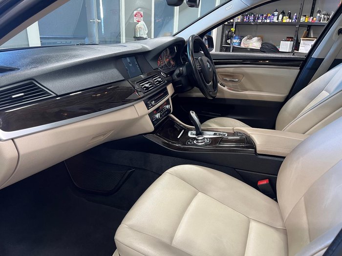 2010 BMW 5 Series 528i F10 Sophisto Grey Brilliant Effect