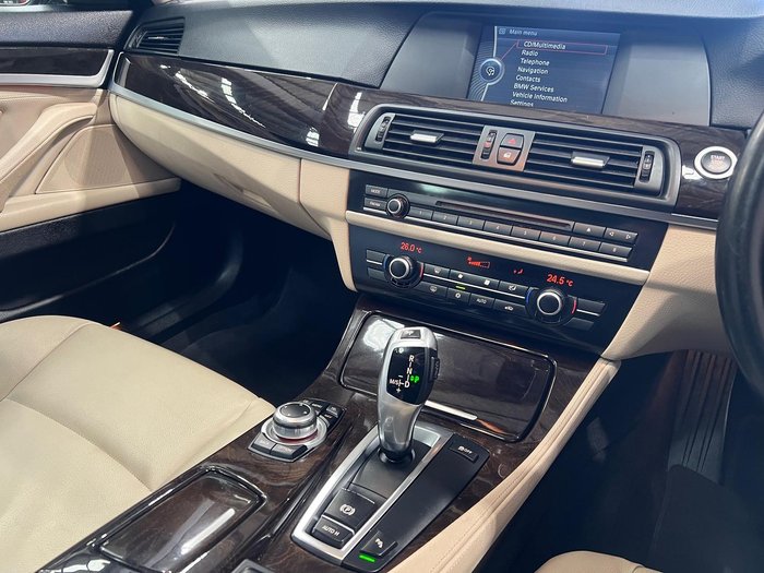 2010 BMW 5 Series 528i F10 Sophisto Grey Brilliant Effect