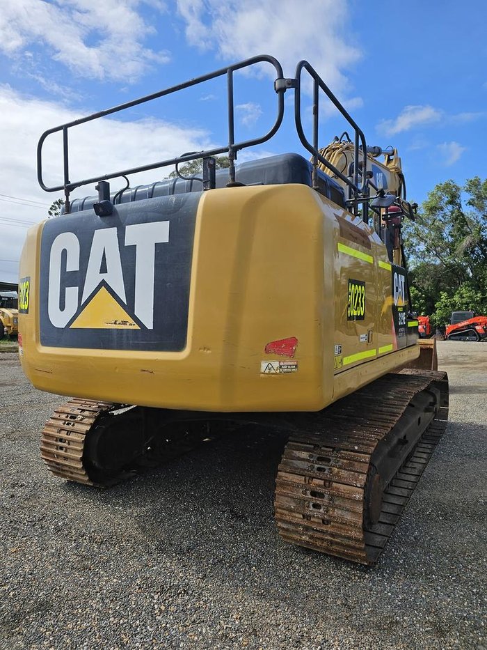 2014 Caterpillar 329El Yellow