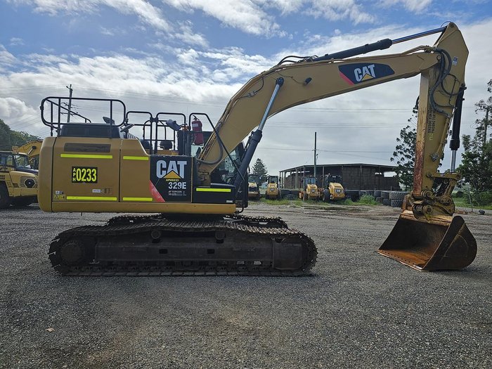 2014 Caterpillar 329El Yellow