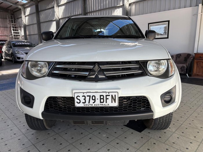 2015 Mitsubishi Triton GLX MN MY15 4X4 Dual Range White