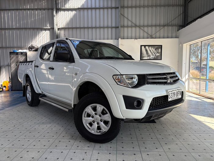 2015 Mitsubishi Triton GLX MN MY15 4X4 Dual Range White