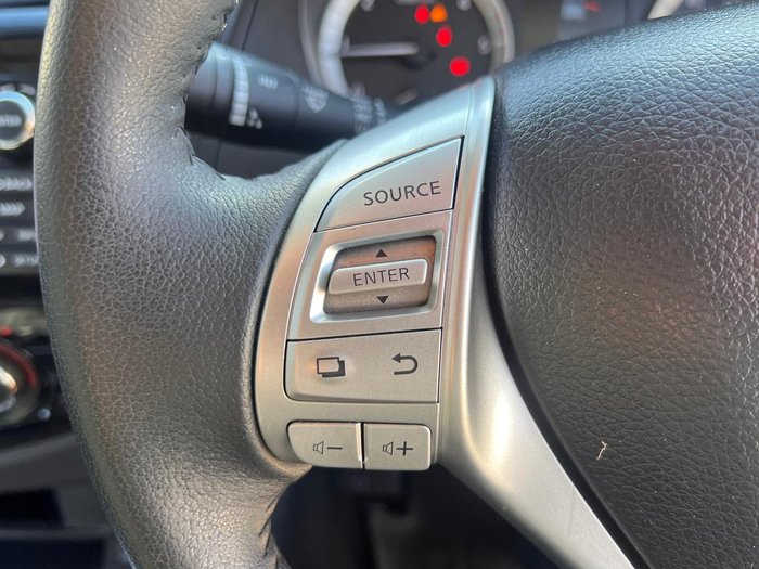 2017 Nissan Navara ST D23 Series 2 4x2 Brilliant Silver