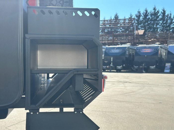 2025 JB Caravans Gator X 17'10 Rear Door