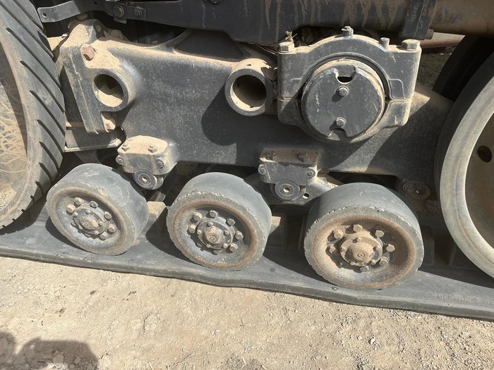 Cat Challenger Mt765