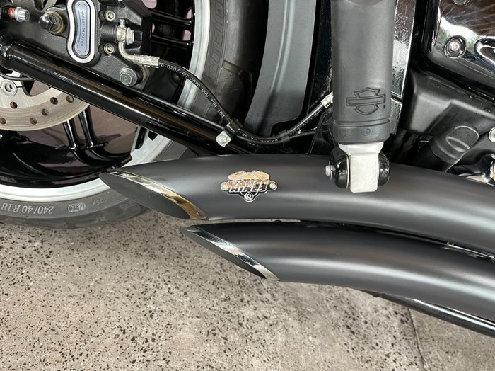 2021 Harley-davidson FXBRS BREAKOUT (114) Vivid Black
