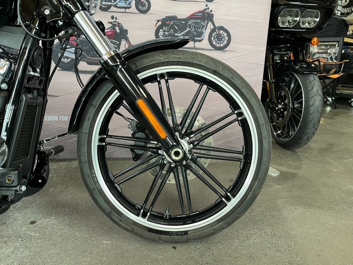 2021 Harley-davidson FXBRS BREAKOUT (114) Vivid Black