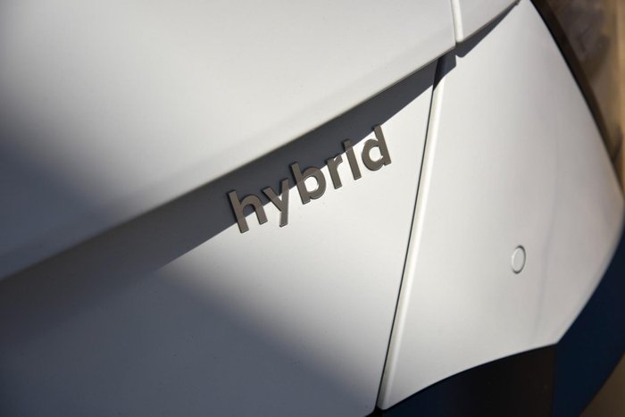 2025 Hyundai Kona Hybrid Premium