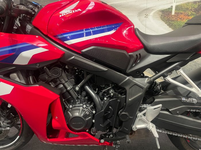 2024 Honda CBR650R Red