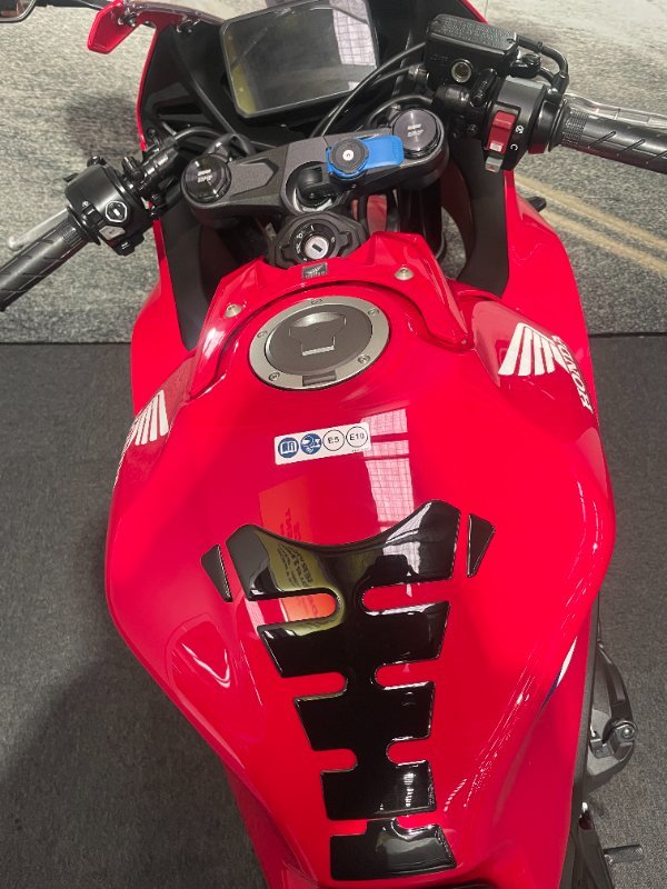 2024 Honda CBR650R Red