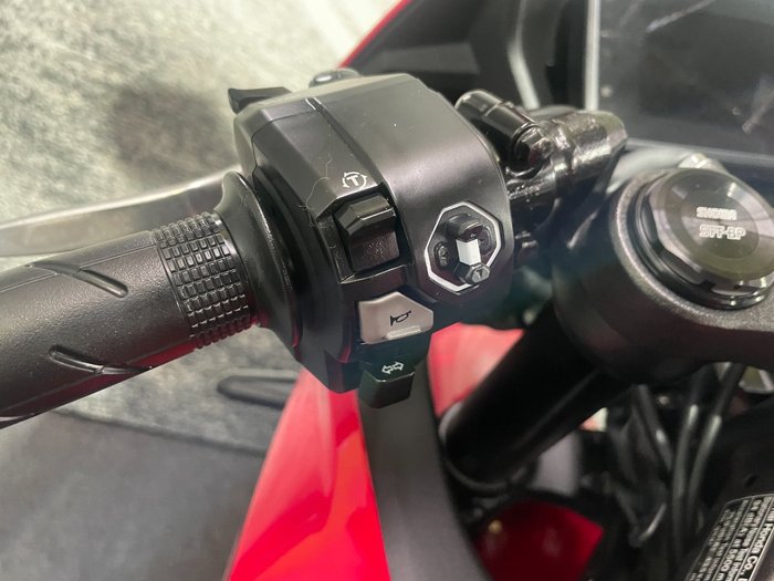 2024 Honda CBR650R Red
