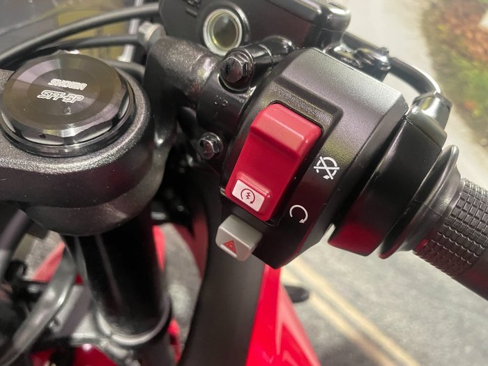 2024 Honda CBR650R Red