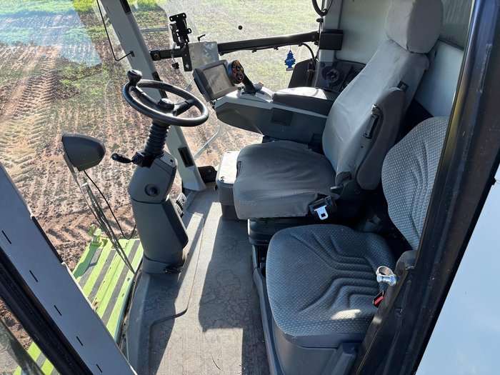 2017 CLAAS Lexion 770 Combine Lexion 770 Tt