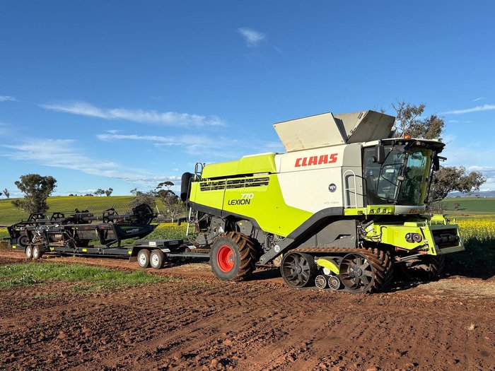 2017 CLAAS Lexion 770 Combine Lexion 770 Tt