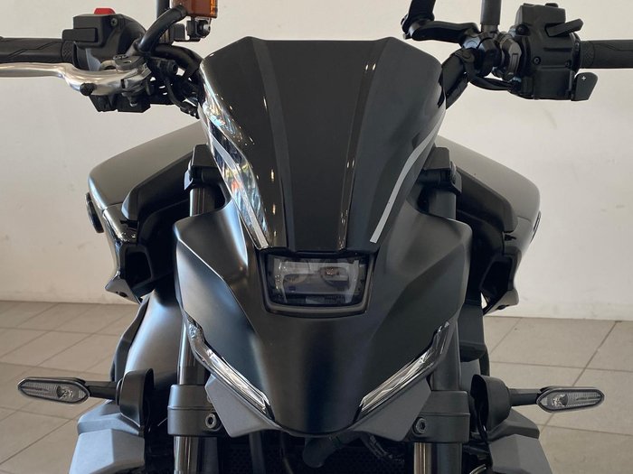 2024 Yamaha MT-09 Y-AMT MT Black