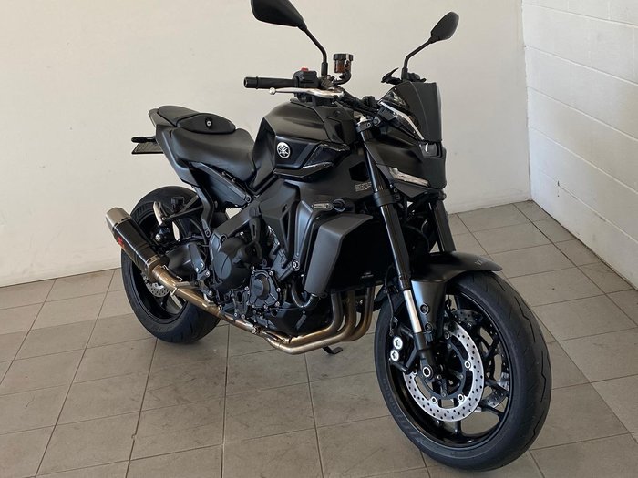 2024 Yamaha MT-09 Y-AMT MT Black