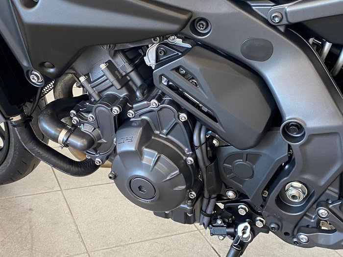 2024 Yamaha MT-09 Y-AMT MT Black