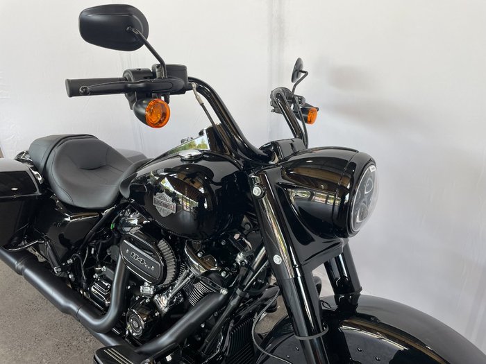 2025 Harley-davidson FLHRXS ROAD KING SPECIAL Vivid Black