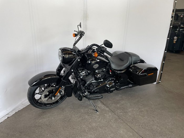 2025 Harley-davidson FLHRXS ROAD KING SPECIAL Vivid Black