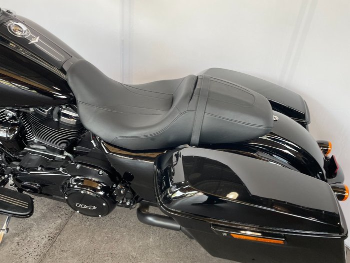 2025 Harley-davidson FLHRXS ROAD KING SPECIAL Vivid Black