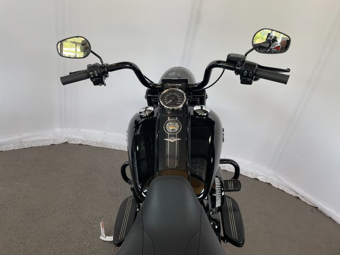 2025 Harley-davidson FLHRXS ROAD KING SPECIAL Vivid Black