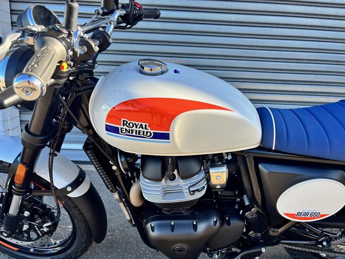 2025 Royal Enfield Bear 650