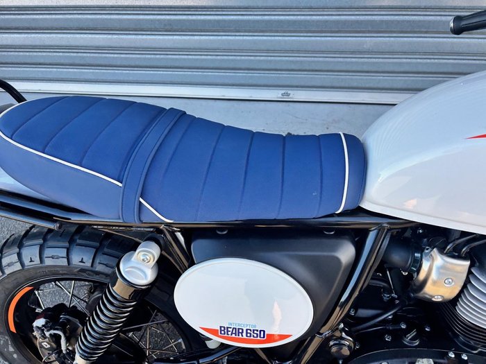 2025 Royal Enfield Bear 650