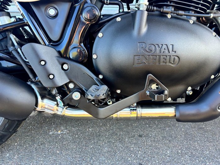 2025 Royal Enfield Bear 650