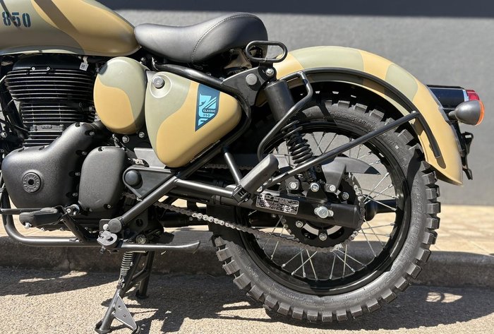 2025 Royal Enfield Classic 350 Signals Classic 350