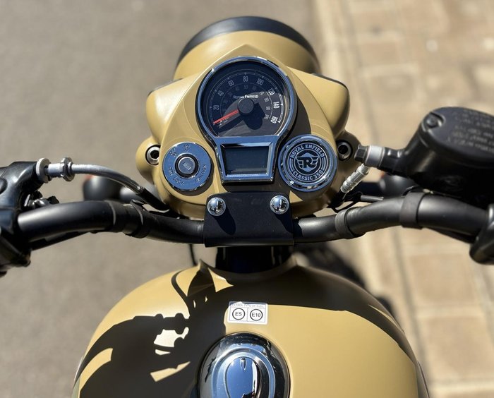 2025 Royal Enfield Classic 350 Signals Classic 350