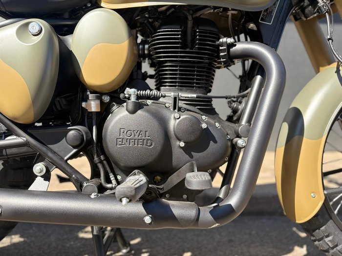 2025 Royal Enfield Classic 350 Signals Classic 350