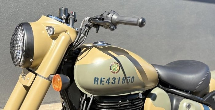 2025 Royal Enfield Classic 350 Signals Classic 350