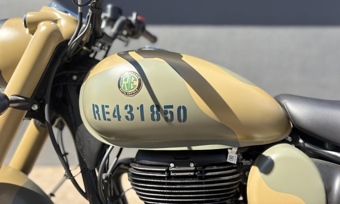 2025 Royal Enfield Classic 350 Signals Classic 350