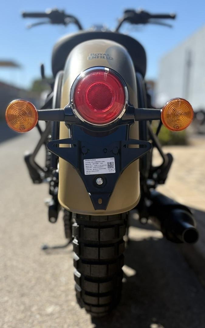 2025 Royal Enfield Classic 350 Signals Classic 350