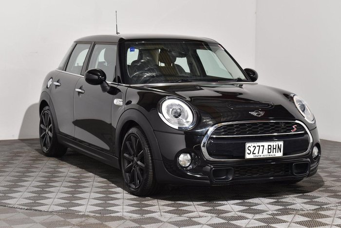 2015 MINI Hatch