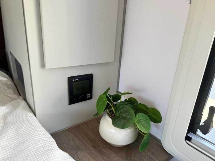 2025 JB Caravans Scorpion Sting Air 23'6 Rear Club