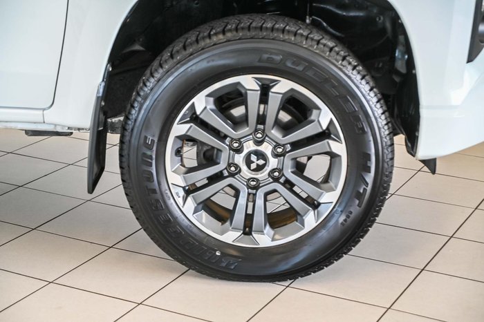 2019 Mitsubishi Triton GLX ADAS