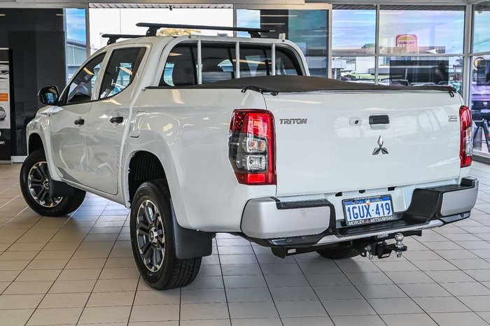 2019 Mitsubishi Triton GLX ADAS
