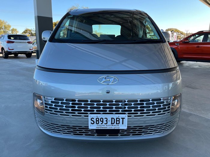 2023 Hyundai STARIA LOAD