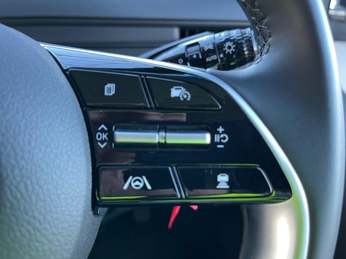 2023 Hyundai STARIA LOAD