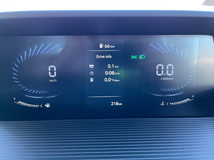 2023 Hyundai STARIA LOAD