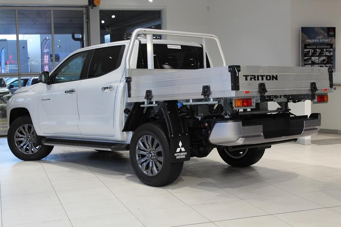 2025 Mitsubishi Triton GLS