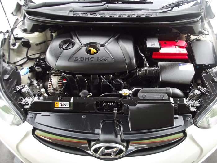2013 Hyundai Elantra Active MD2 Creamy White