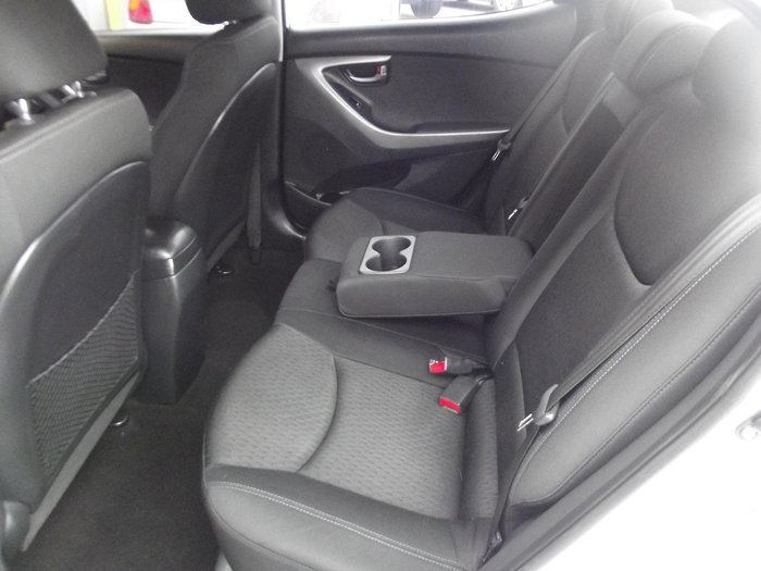 2013 Hyundai Elantra Active MD2 Creamy White